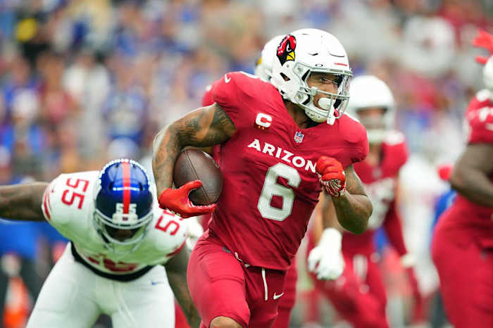 It felt like Arizona Cardinals RB James Conner got better as the game went on in the 31-28 loss to the New York Giants.